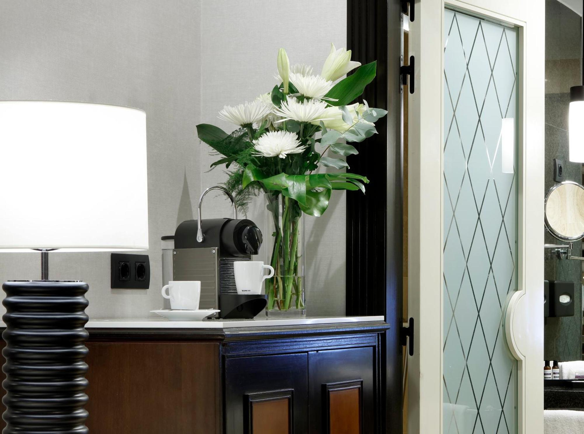 Hotel Hyatt Regency Hesperia Madrid Pokoj fotografie